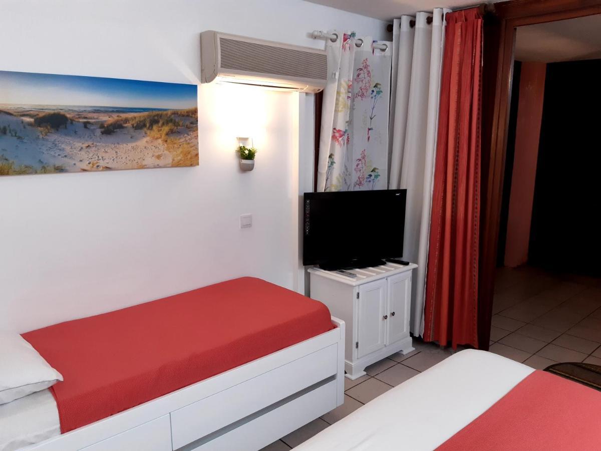 Studio Climatise - Piscine-Plage - 1 A 2 Personnes Sainte-Anne Exterior foto